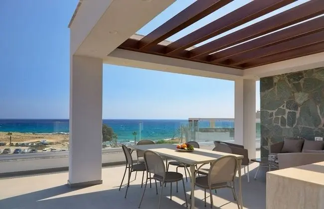 Villa, 3 Yatak Odası, Kişiye Özel Havuzlu (Two)