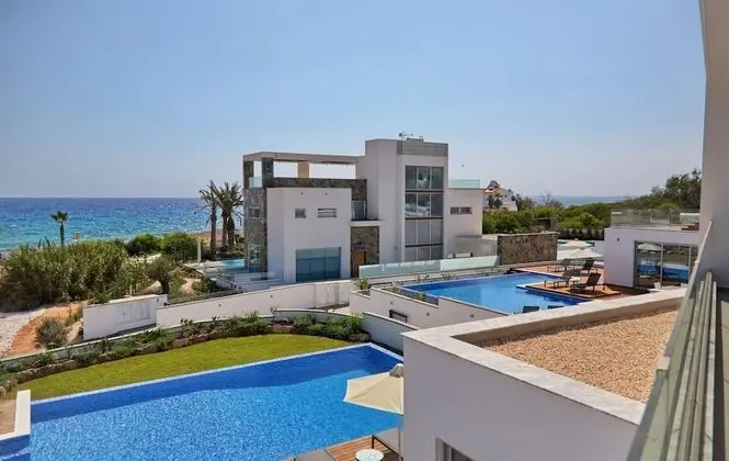 Villa, 3 Yatak Odası, Kişiye Özel Havuzlu (Two)