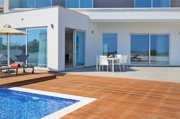 Villa, 3 Yatak Odası, Kişiye Özel Havuzlu (Two)