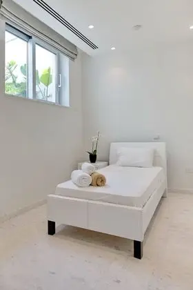 Villa, 5 Yatak Odası, Kişiye Özel Havuzlu