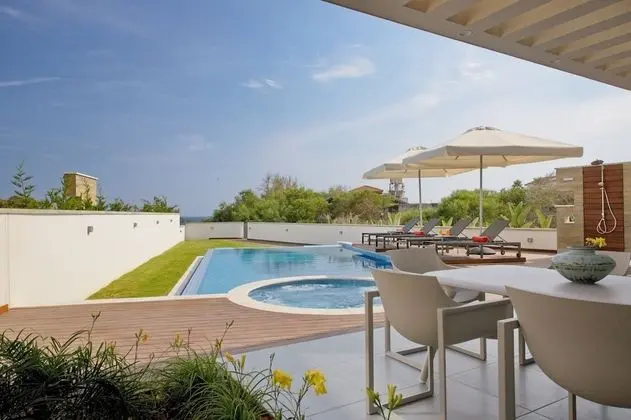 Villa, 5 Yatak Odası, Kişiye Özel Havuzlu