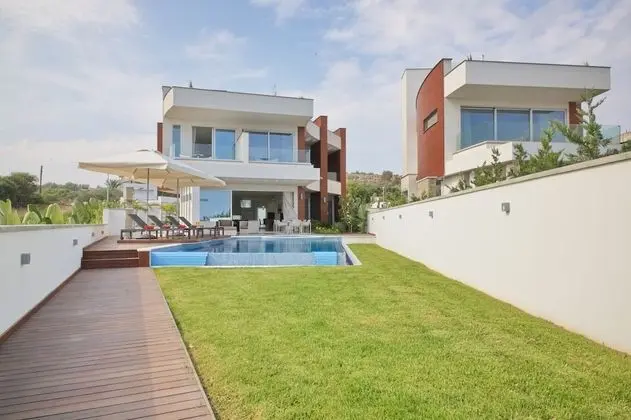 Villa, 5 Yatak Odası, Kişiye Özel Havuzlu