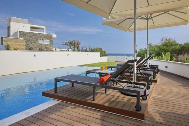 Villa, 5 Yatak Odası, Kişiye Özel Havuzlu