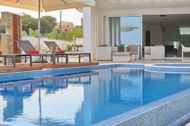 Villa, 5 Yatak Odası, Kişiye Özel Havuzlu