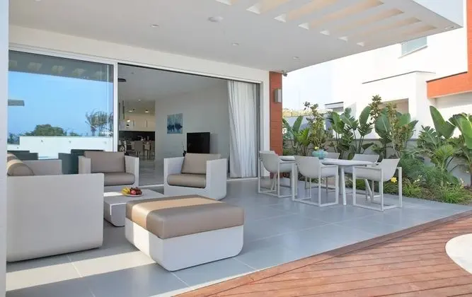 Villa, 5 Yatak Odası, Kişiye Özel Havuzlu