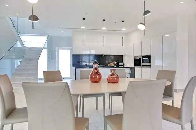Villa, 5 Yatak Odası, Kişiye Özel Havuzlu