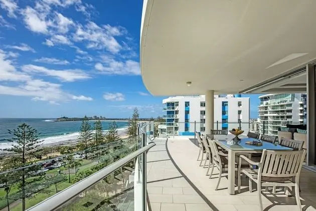 3 Bedroom Luxe Apartment