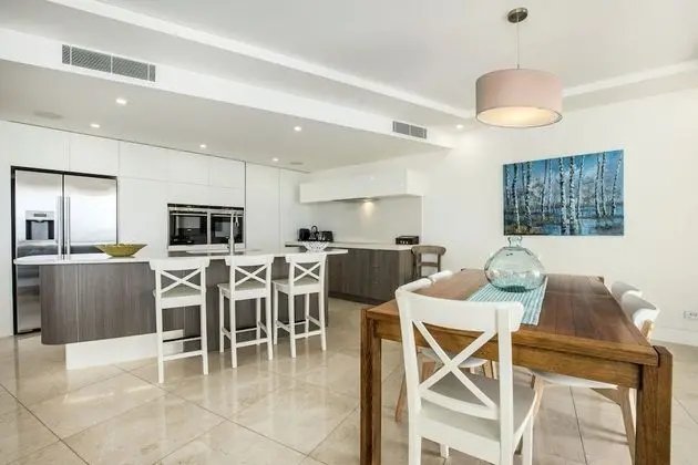 3 Bedroom Luxe Apartment