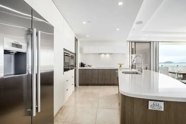 3 Bedroom Luxe Apartment