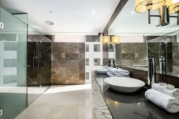 3 Bedroom Luxe Apartment