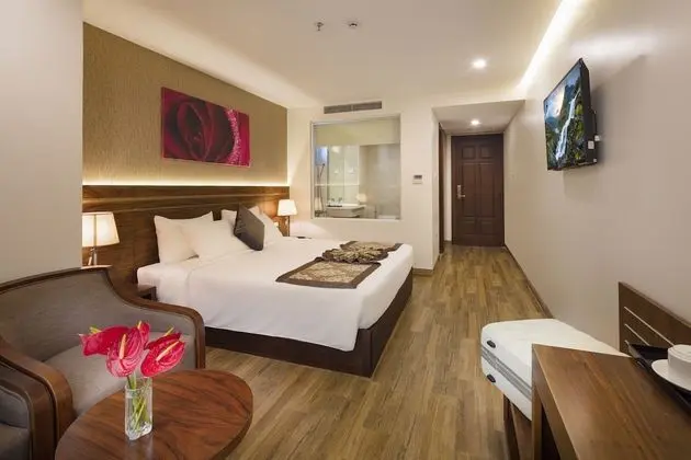 Executive Tek Büyük veya İki Ayrı Yataklı Oda, Balkon, Deniz Manzaralı