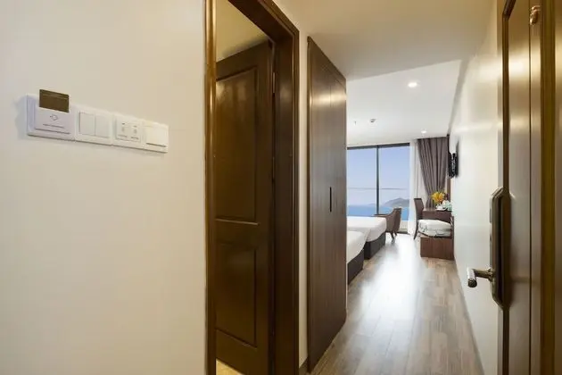Executive Tek Büyük veya İki Ayrı Yataklı Oda, Balkon, Deniz Manzaralı