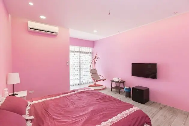 Romantic Tek Büyük Yataklı Oda