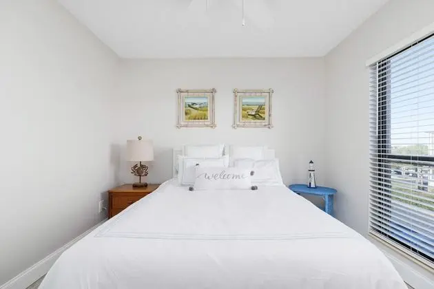 Daire (Sea Place 12215)