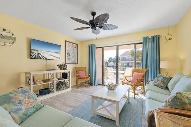 Daire (Sea Place 12215)