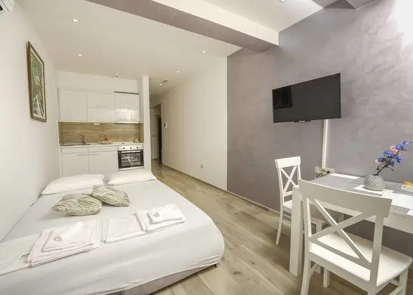 Classic Apart Daire, Dağ Manzaralı