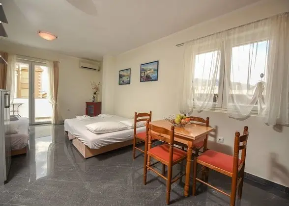 Basic Stüdyo, Deniz Manzaralı