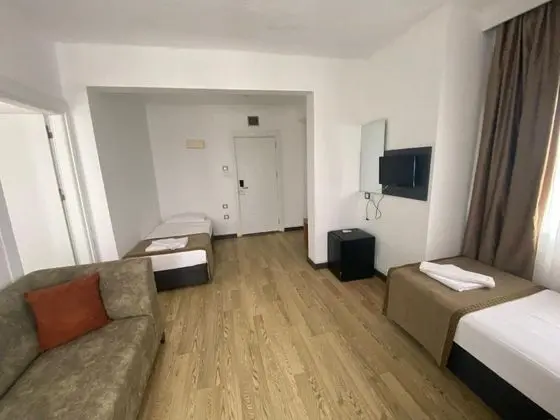1+1 Suite Deniz Manzaralı Oda