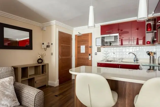 Ev (1 Bedroom)