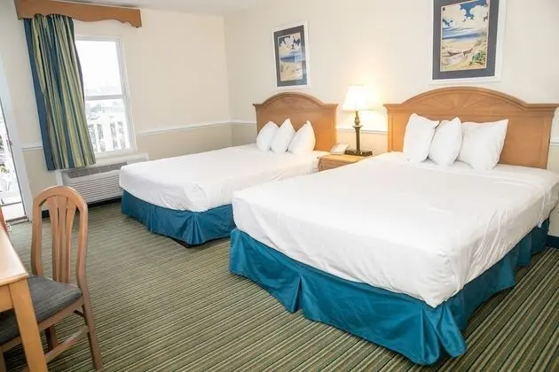 Basic Room - 2 Queen Beds - No View / 2 Story Bldg No Elevator