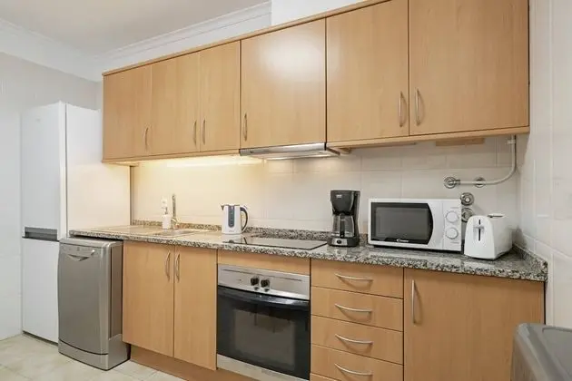 Basic Apart Daire, Birden Çok Yatak, Deniz Manzaralı