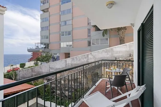 Basic Apart Daire, Birden Çok Yatak, Deniz Manzaralı