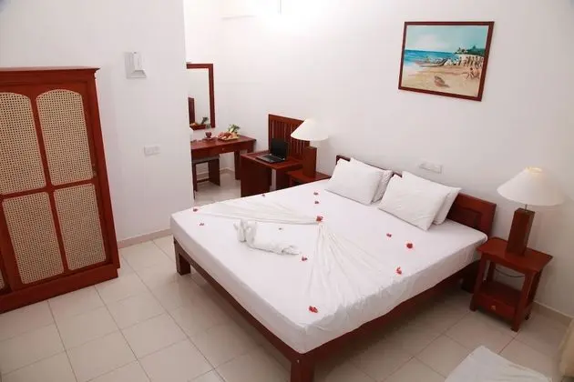 Deluxe Tek Büyük Yataklı Oda, Plaj Manzaralı
