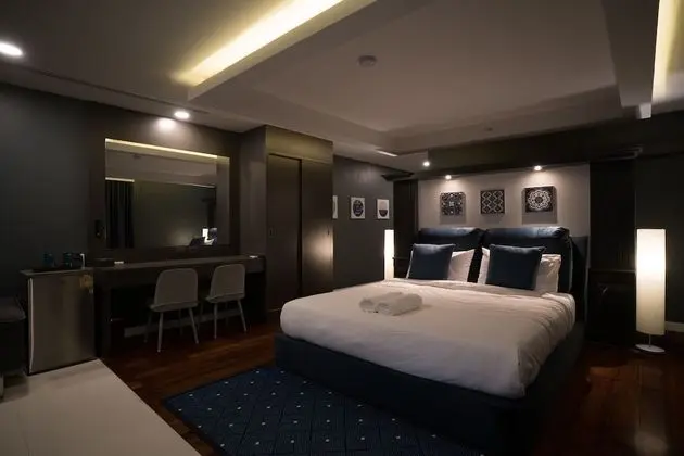 Deluxe Room with Ocean View