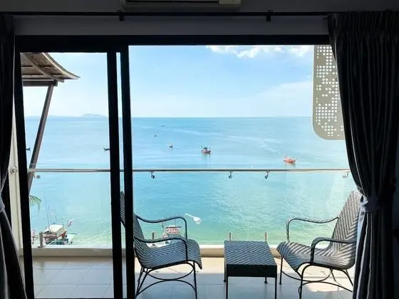 Oda, Deniz Manzaralı