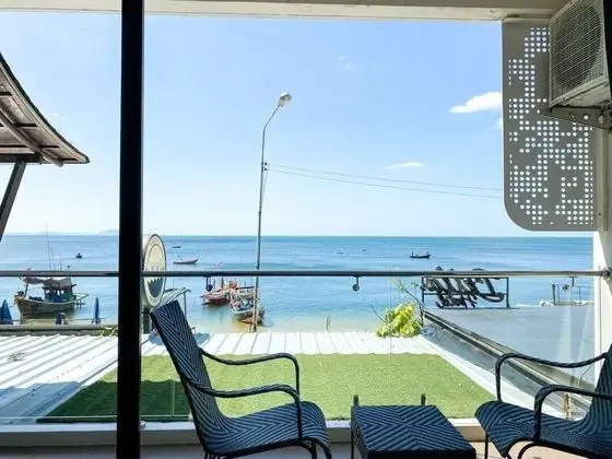 Oda, Deniz Manzaralı