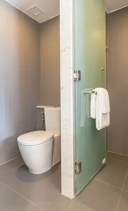 Deluxe Room with Mountain View