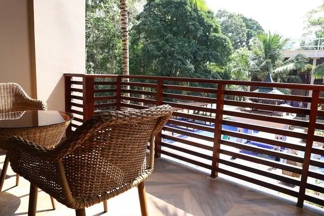 Lagoona Pool View