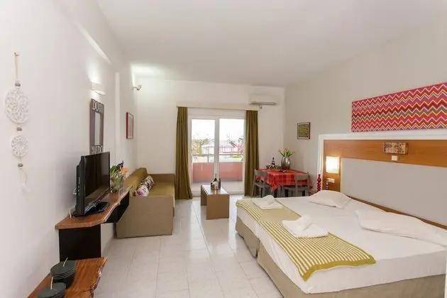 Stüdyo, Deniz Manzaralı