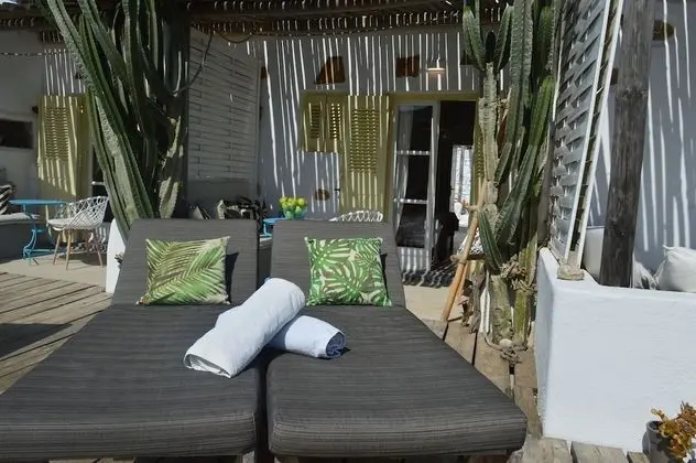 Stüdyo, Deniz Manzaralı