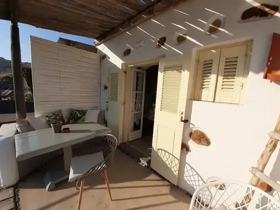 Stüdyo, Deniz Manzaralı