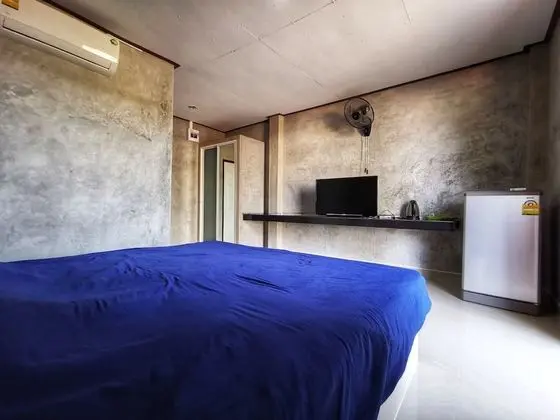 Deluxe Double Room (Ground Floor)