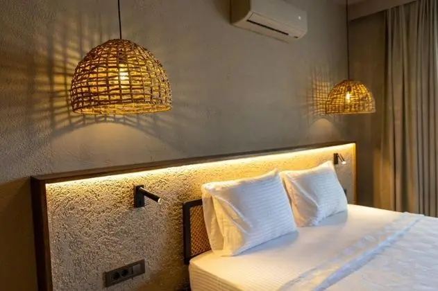 Deluxe Üç Kişilik Oda , Bahçe Manzaralı, Bahçe Katı