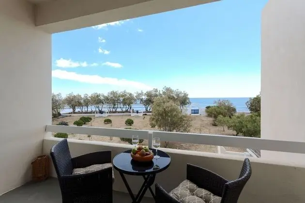 Seaside White Junior Suite