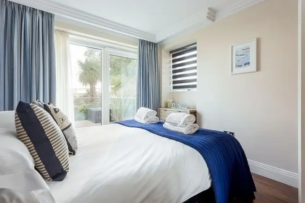 Ev (3 Bedrooms)