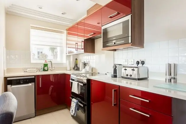 Ev (3 Bedrooms)