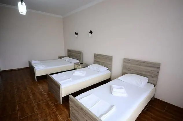 Basic Üç Kişilik Oda