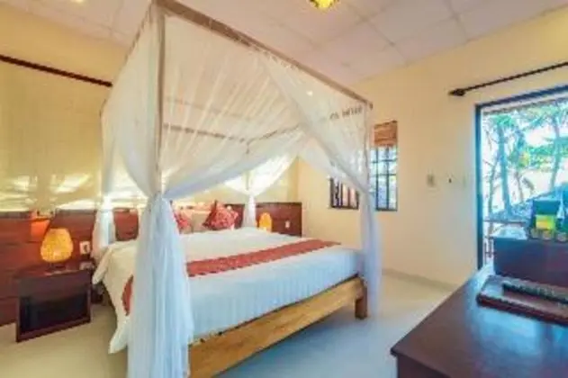 BUNGALOW
