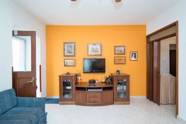 Apart Daire (Sea Stone - Apartment by the Sea - A1)