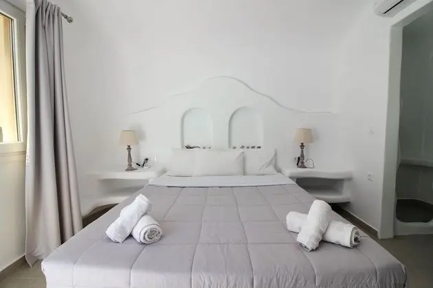Stüdyo, Avlu Manzaralı