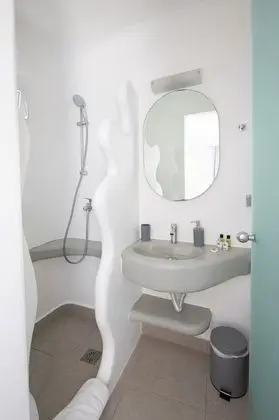 Stüdyo, Avlu Manzaralı