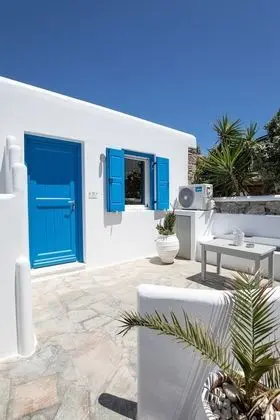Stüdyo, Avlu Manzaralı