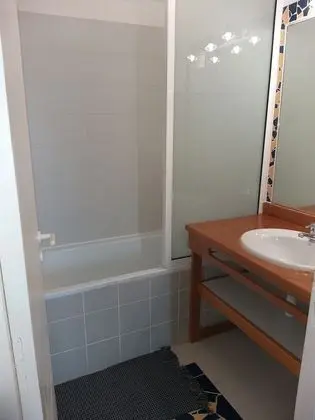 Comfort Apart Daire, Birden Çok Yatak, Avlu Manzaralı