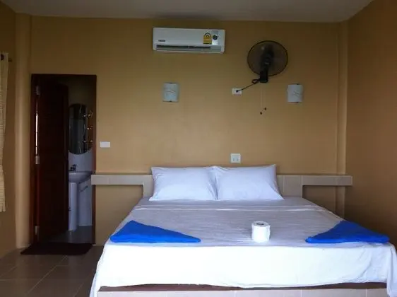 Beahfront Seaview Room