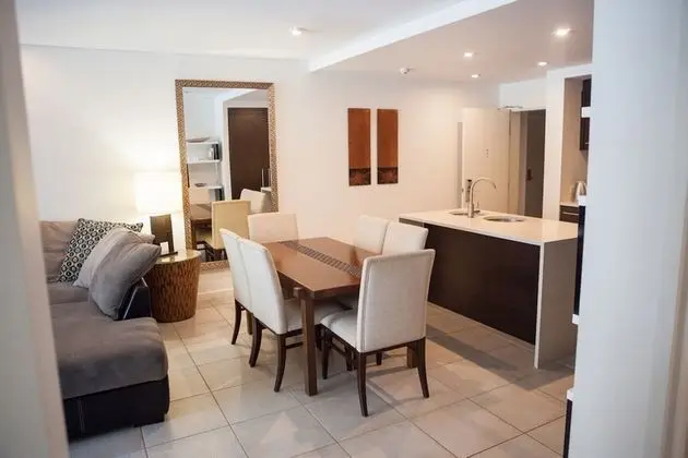 Luxury Apart Daire, 2 Yatak Odası, Havuz Manzaralı, Havuz Kenarı