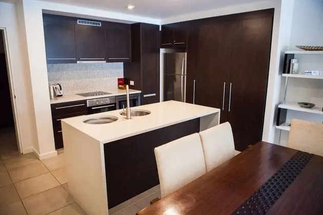 Luxury Apart Daire, 2 Yatak Odası, Havuz Manzaralı, Havuz Kenarı